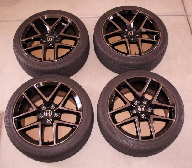 1 OEM Civic wheels.jpg