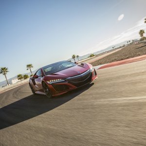 2017-acura-nsx_100549318_h.jpg